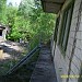 Руины ремонтных цехов в городе Чернобыль