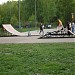 Заасфальтированная площадка с баскетбольными кольцами в городе Москва