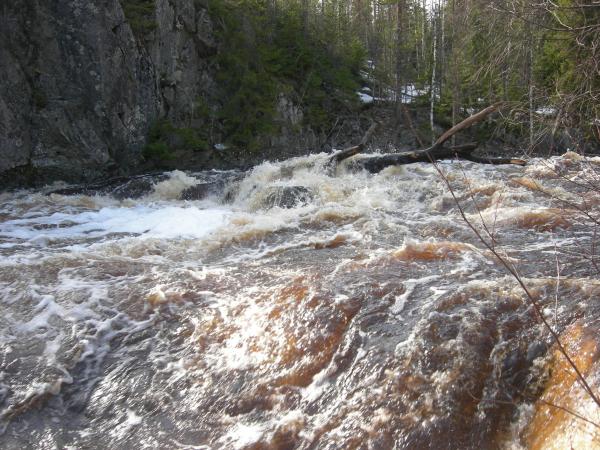 Дюгакоски водопад Карелия