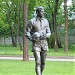 Памятник футбольному вратарю Льву Яшину в городе Москва