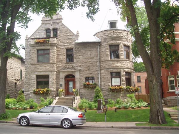 Immeuble 425 Grande Allee Est Clinique De Chirurgie Plastique Et Esthetique De La Grande Allee Clinique Dentaire Groupe Kyri Quebec Logiciel Duplicate To Be Cleaned Removed Lieu Avec Une Importance