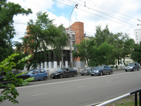 В этом здании расположены следующие объекты