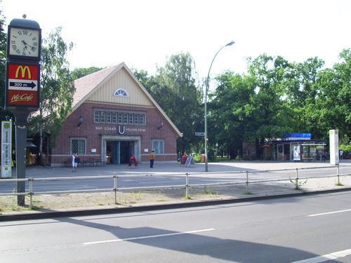 UBahnhof OskarHeleneHeim Berlin UBahnhof