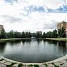 Строящаяся чаша пруда в городе Москва