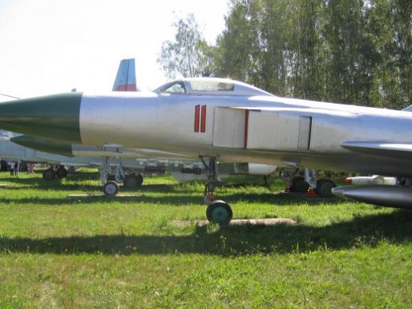 Sukhoi Su-15