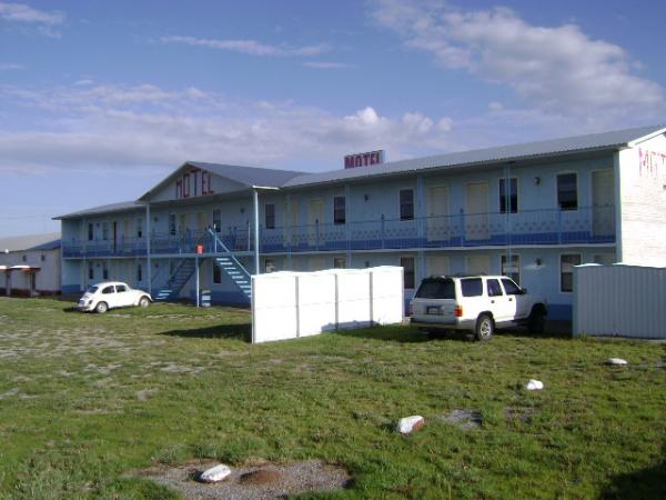Motel Wolfs Campo 72 Col Ojo De La Yegua