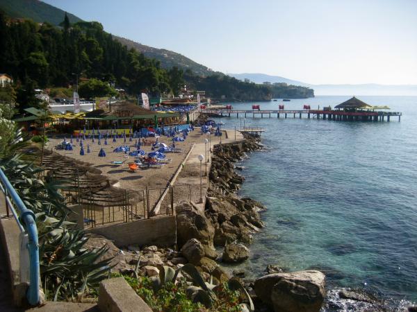 Kristal Resort Complex Vlor 235