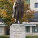Statuja e Naim Frashërit in Korçë city