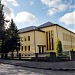 Ukmergės Jono Basanavičiaus gimnazija yra Ukmergė mieste
