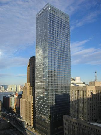 Moët Hennesy USA to Move Corporate Headquarters to 7 World Trade Center -  Food & Beverage Magazine