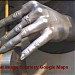 Roadside Oddity : Gigantic Hands in New York City, New York city