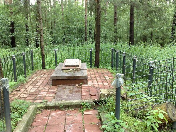 Первое место захоронения Зои Космодемьянской