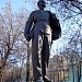 Памятник Ленину-гимназисту в городе Москва