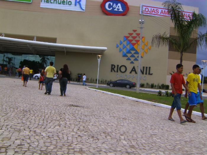 Loja de calçados store rio anil shopping