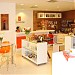 Donna Casa   na Natal city