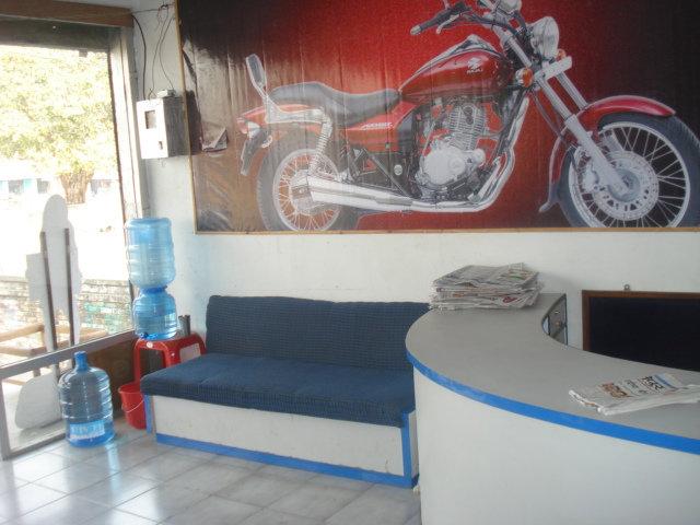 bajaj bike showroom near by me