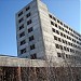 Недостроенное здание заводоуправления МХП «Химволокно» в городе Энгельс