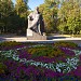 Памятник Л. Н. Толстому