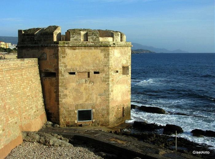 Tower Of San Giacomo Алгеро