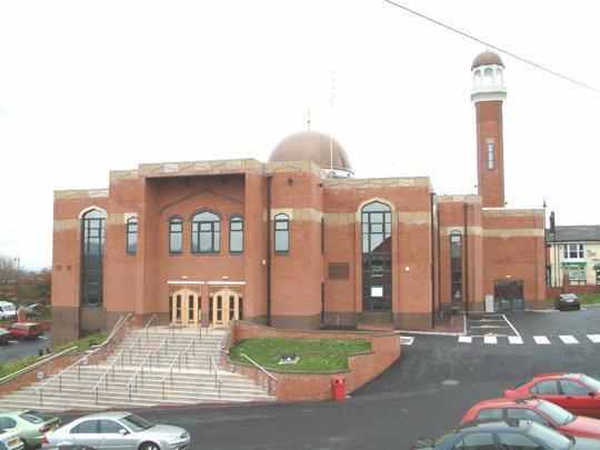 jamia mosque derby namaz timetable