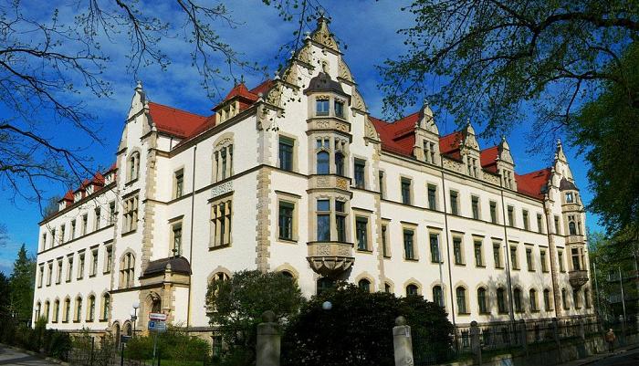 KarlSchmidtRottluffGymnasium Haus II Chemnitz