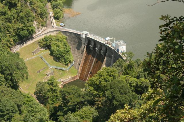 Dam klang gates [UPDATED] Water