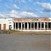 Здание продуктового магазина «Военторг» в городе Островной