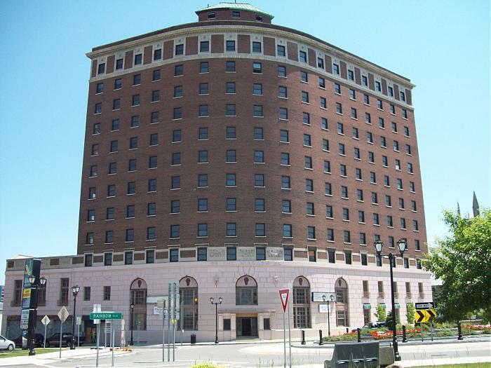 hotel with casino in niagara falls