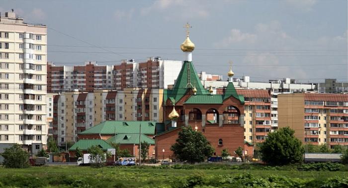 Храм всех святых в Новокосино