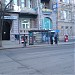 Зупинка громадського транспорту в місті Харків