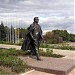 Памятник Иосифу Кобзону в городе Донецк