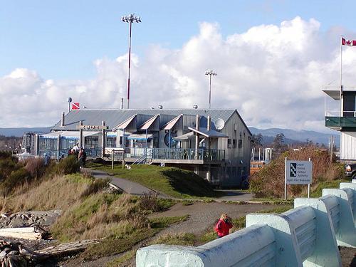 ogden-point-cafe-and-dive-centre-victoria