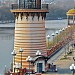 Маяк яхт-клуба «Алые Паруса» в городе Москва