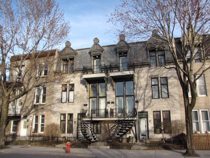 Houses Greater Montreal Area