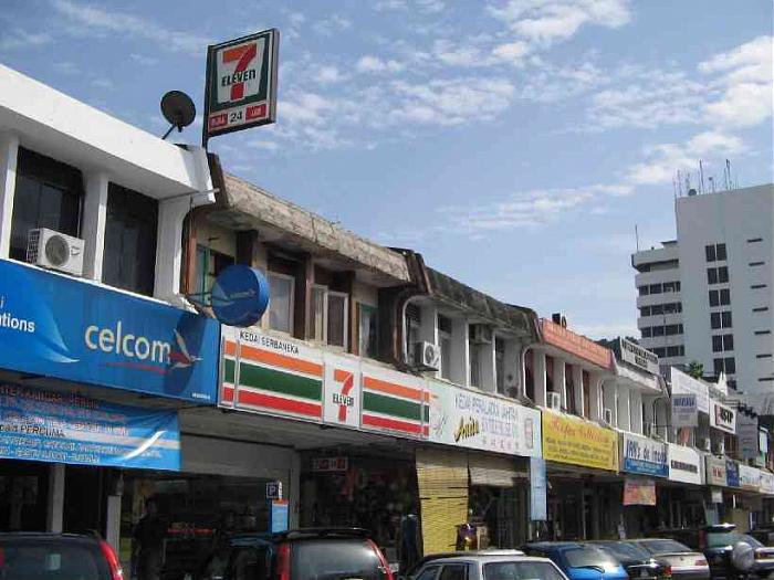 7 Eleven Jln Raja Syed Alwi Kangar Store 832