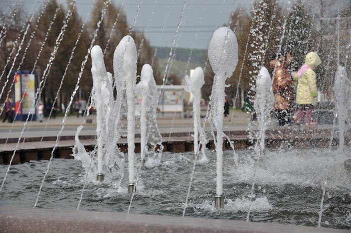 fountain-kemerovo-water