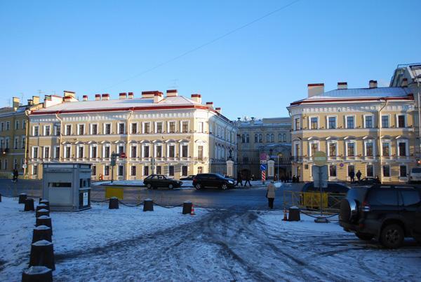 Здание певческой капеллы в Санкт Петербурге