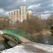 Пешеходный мост через реку Сходню в городе Москва