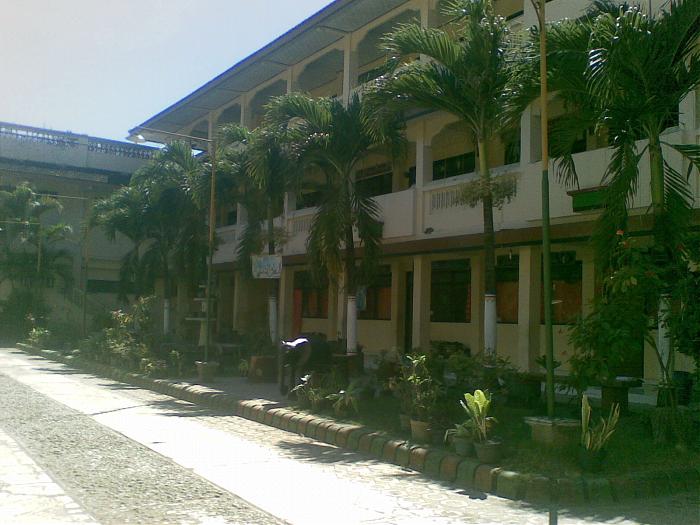 boarding school en Tambahkan kategori