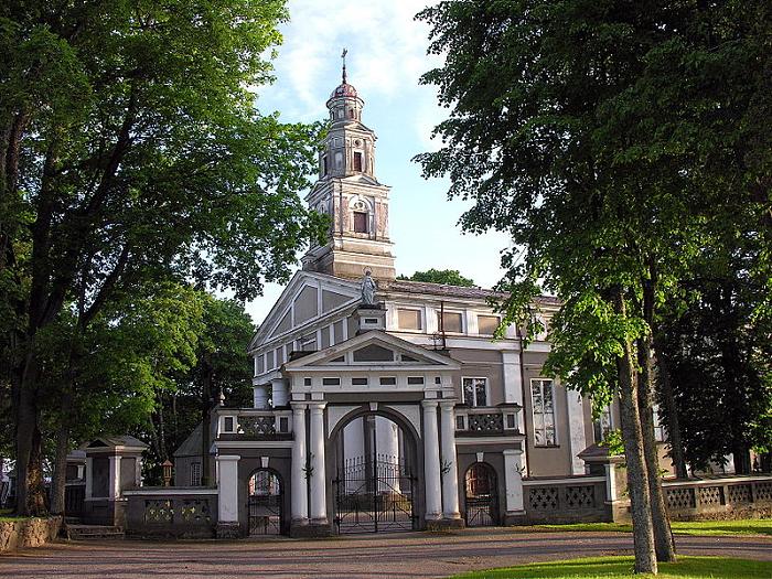 Kulių Šv Vyskupo Stanislovo Bažnyčia Kuliai