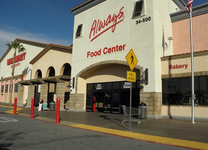 Walmart Supercenter 5096 - Palm Desert, California