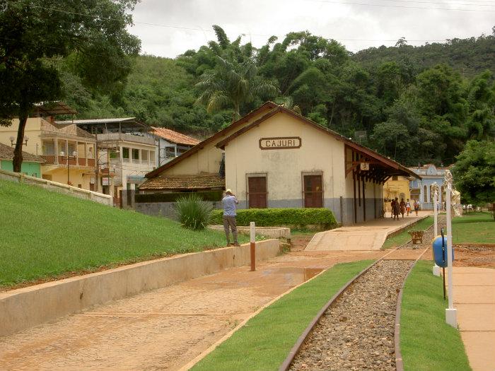Cajuri Minas Gerais fonte: photos.wikimapia.org