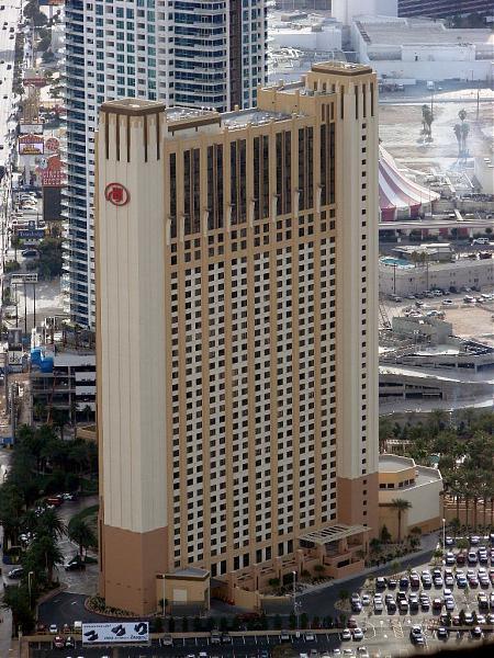 hilton-grand-vacations-suites-on-the-las-vegas-strip