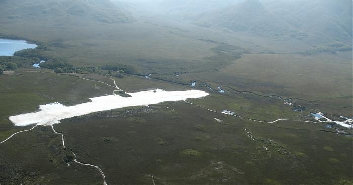 Melaleuca Airstrip (icao: Ybhb)