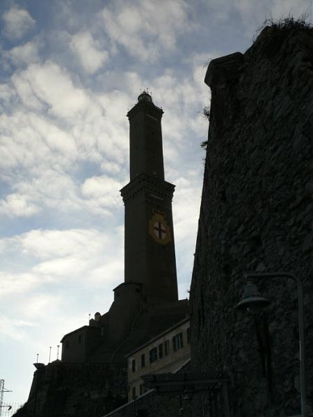 Lighthouse of Genoa - Wikipedia