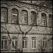 «Дом известного общественного деятеля Владивостока Н. В. Сологуба, в котором в 1884 г. начала издаваться газета „Владивосток”» — памятник архитектуры
