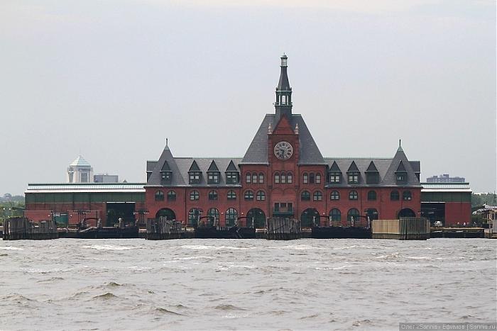 Central Railroad Of New Jersey Communipaw Terminal