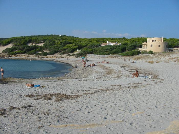 Spiaggia Di Portu Pineddu O Cala Di Punta Menga O Porto Pinetto