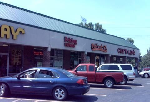 Devon Avenue Market Shopping Center Elk Grove Village Illinois Devon Avenue Market Shopping Center Elk Grove Village Illinois