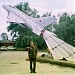 Самолёт-памятник МиГ-21 в городе Армавир